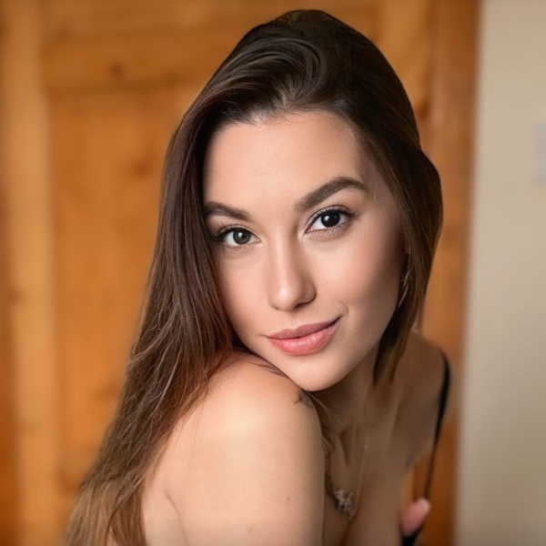 passion_babe69.webp?d=1754742323