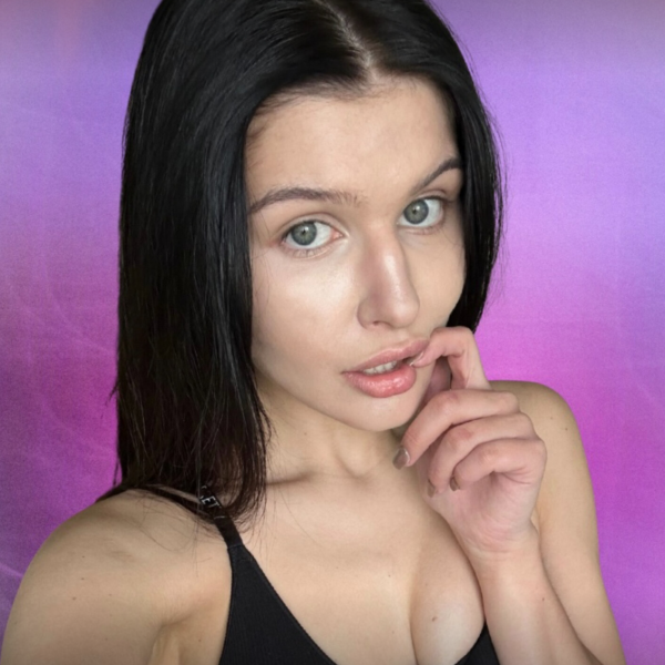 yumixluna.webp?d=1760476015